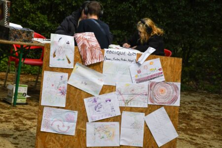 dessins créés pendant un session de la Boîte oblique